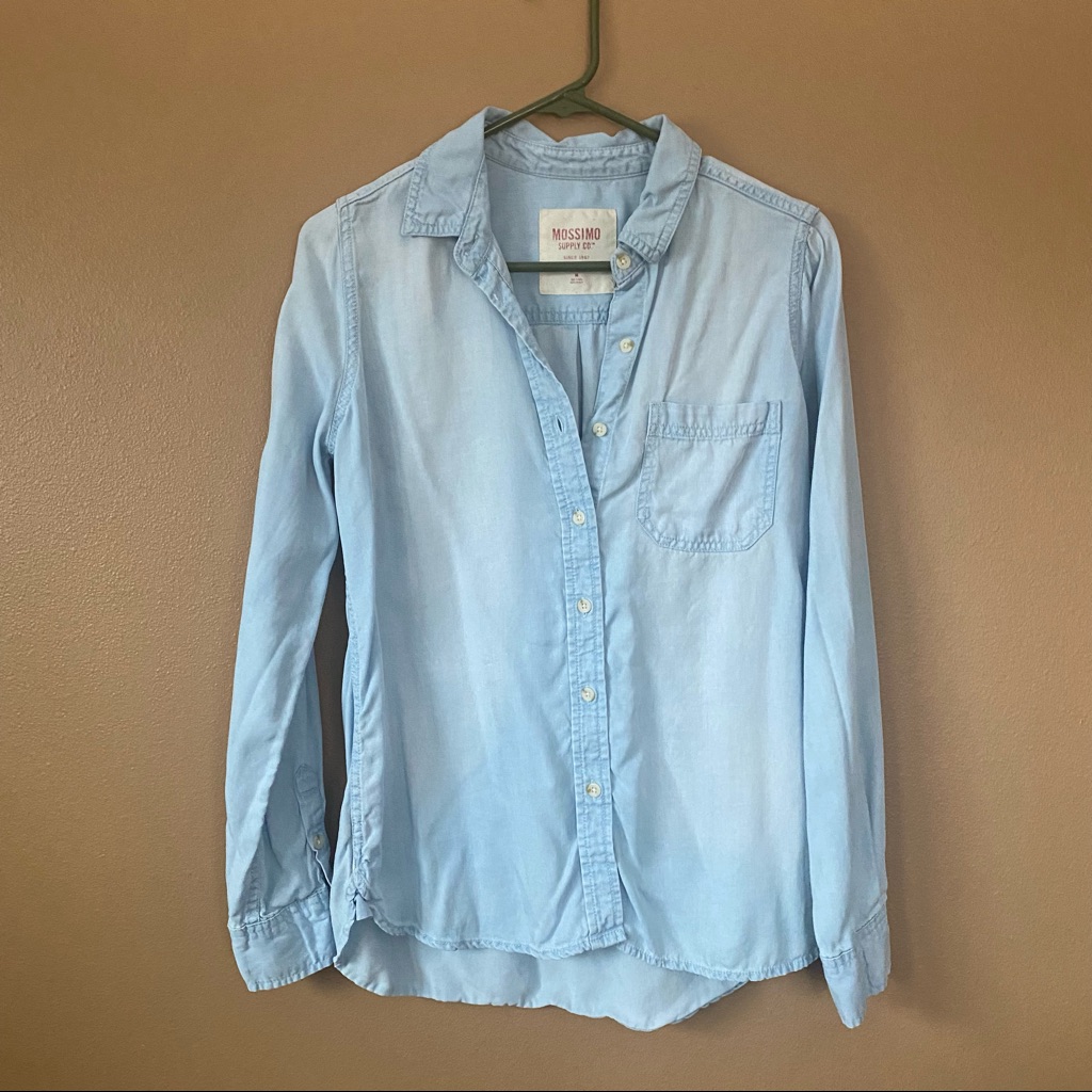 Stonewashed Mossimo Button-Up, Medium